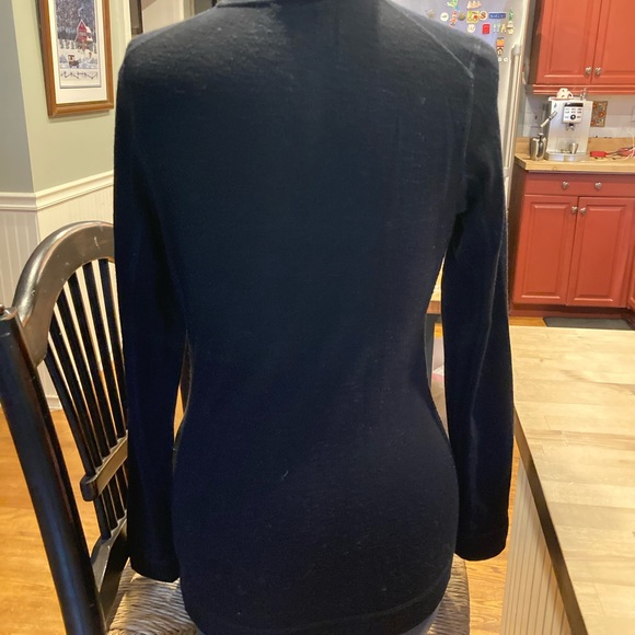Smartwool women’s M 1/4 zip T Neck - Picture 2 of 4